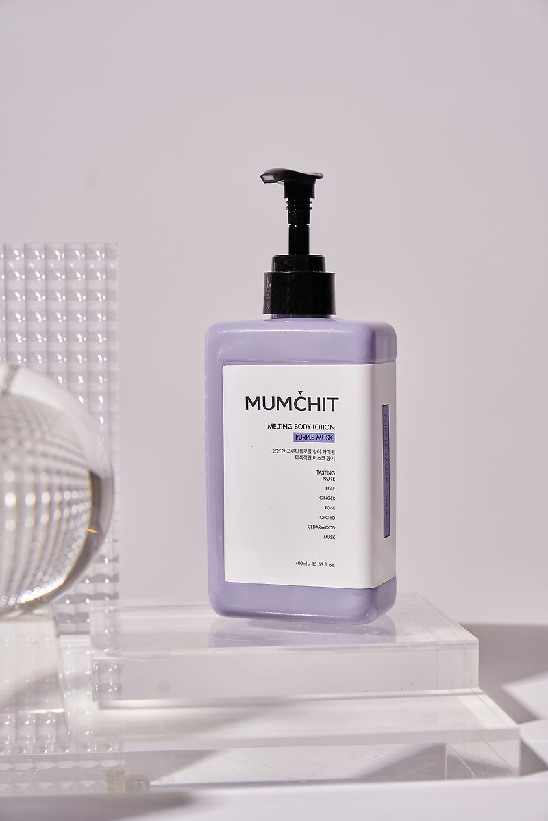 MUMCHIT Fragrance Body Lotion Temperament Purple Musk 400 ml - โลชั่น - สารสกัดไม้ก๊อก 