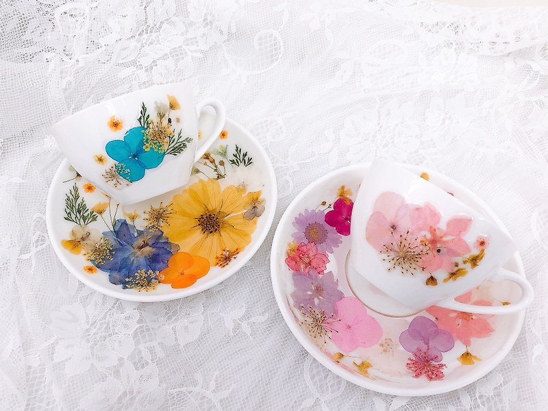 押花白陶瓷茶具 | 禮物禮盒 - 水壺/水瓶 - 植物．花 白色