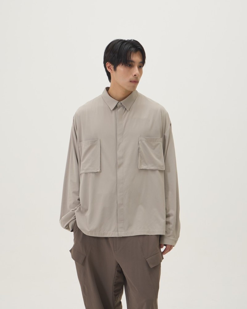 Functional slightly wide pocket shirt (light Khaki) - Men's Shirts - Polyester Khaki