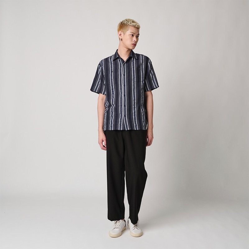 Cotton-blend striped shirt - เสื้อเชิ้ตผู้ชาย - ผ้าฝ้าย/ผ้าลินิน สีน้ำเงิน