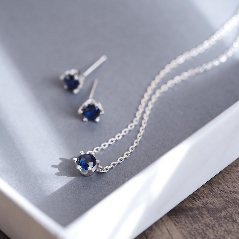 2 pieces set) Sapphire 6-claw necklace Earrings Silver 925 - Necklaces - Other Metals Blue