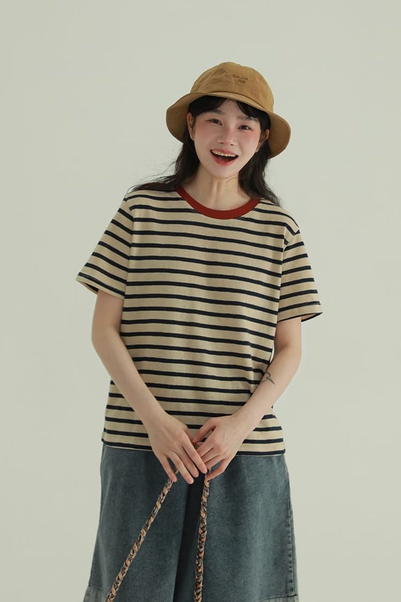 2顔色 撞色條紋短袖T恤 休閒簡約百搭寬鬆顯瘦圓領上衣 - 女 T 恤 - 棉．麻 黑色