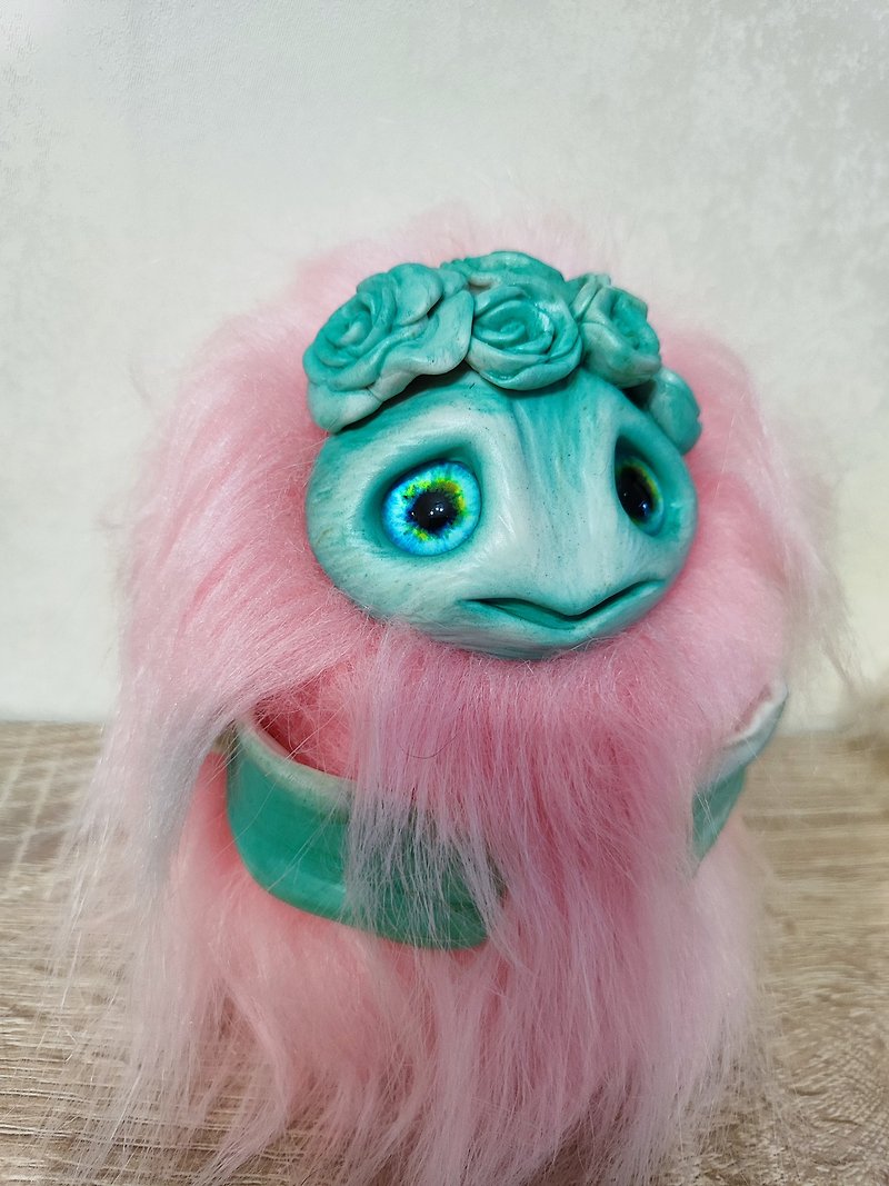Whimsical Handmade Dolls and Indoor Toy Magic Souvenir and Unique Present - 擺飾/家飾品 - 黏土 多色