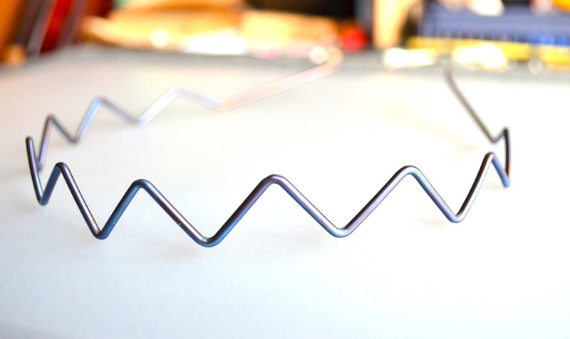 Titanium head band・Gr5・６４チタンカチューシャロング・青・マット - 髮夾/髮圈 - 其他金屬 藍色