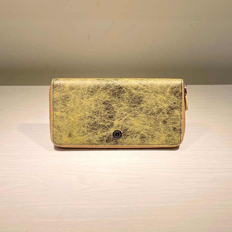 SWEETBURDEN Silk Cowhide-Zip Around Wallet-Golden , real cowhide,handmade - กระเป๋าสตางค์ - หนังแท้ สีทอง