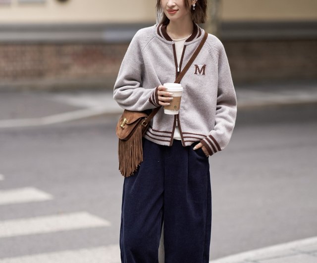 【DEARMINE】Corduroy Side Balloon Pants De Bonne Facture Balloon trousers in golden wide wale cotton