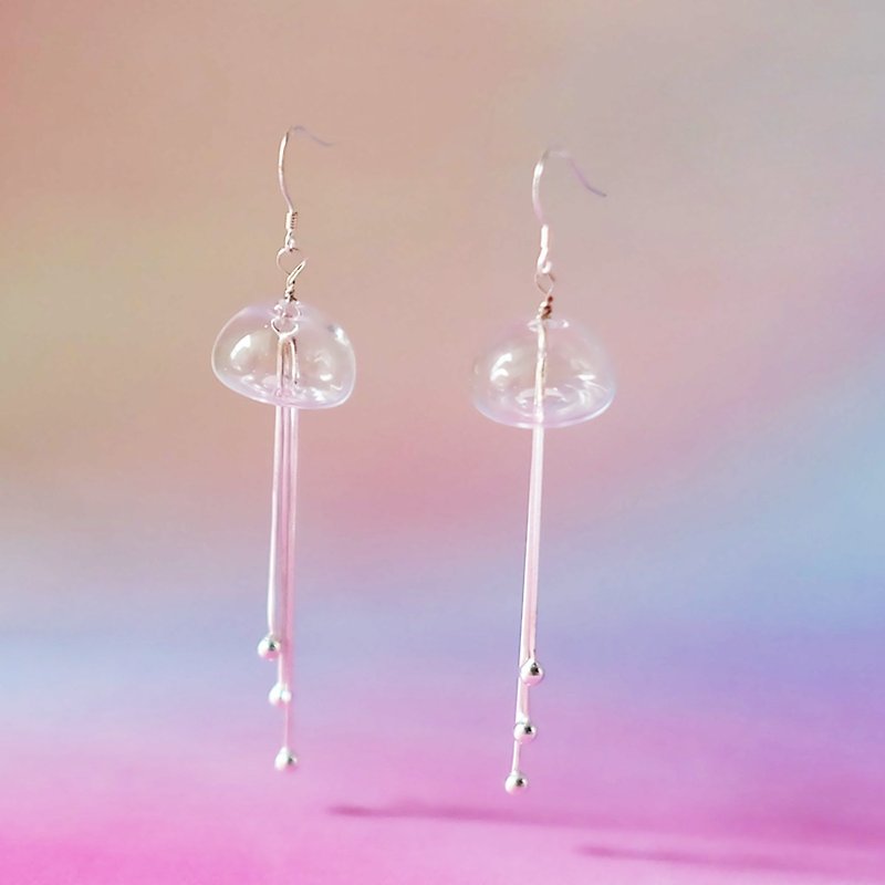 海洋之歌高級感通體925純銀手工玻璃水母流蘇造型耳環 - 耳環/耳夾 - 玻璃 銀色