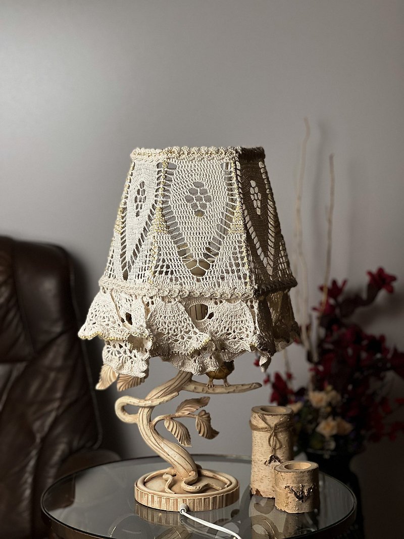 Victorian fairy table lamp technique of crochet with fringe - โคมไฟ - วัสดุอื่นๆ ขาว