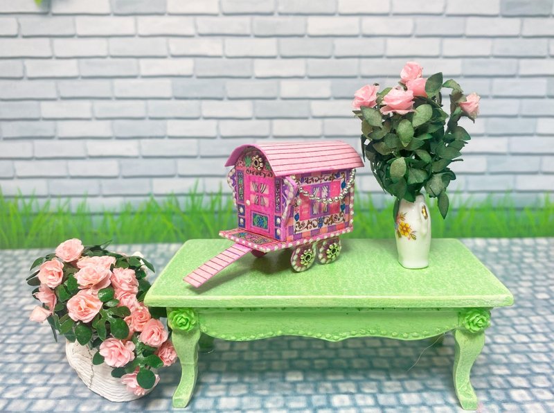 TUTORIAL. Video tutorial on creating a miniature puppet gypsy van. 1:12 - 其他數位設計 - 其他材質 