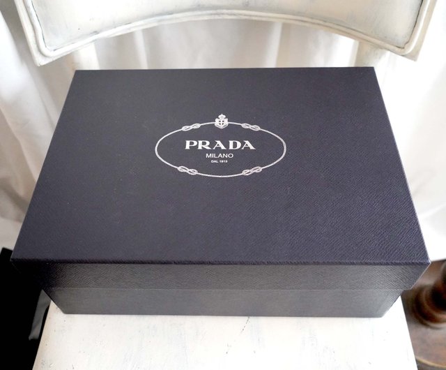 39位 シューズ PRADA 赤 本革 牛革 オックスフォードシューズ 39位 シューズ PRADA 赤 本革 牛革 オックスフォードシューズ