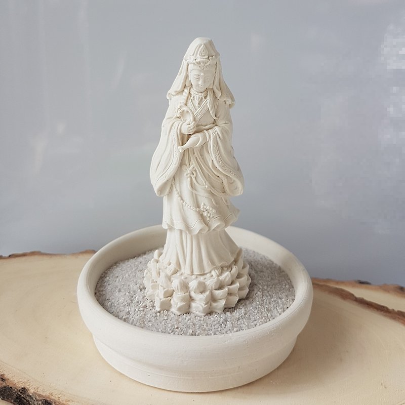 Miniature Small meditation Guanyin G3, Zen/Fairy Garden Supplies - น้ำหอม - วัสดุอื่นๆ ขาว