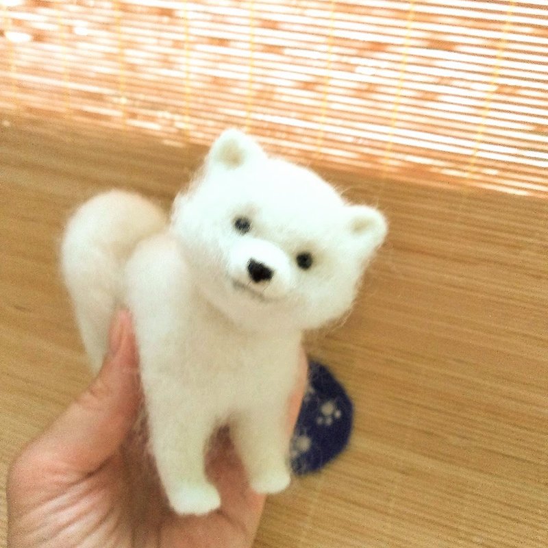 Wool Stuffed Dolls & Figurines White - Samoyed or American Eskimo  Dog lover Collectible