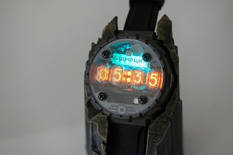 メトロエクソダスオリジナルニキシー管時計IN-17RGBタイマー付き/メトロ2033/メトロ - その他 - プラスチック グレー