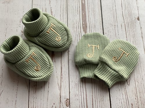 OwlOnBoard Organic cotton baby boy shoes baby booties new baby gift Sage Green shoes