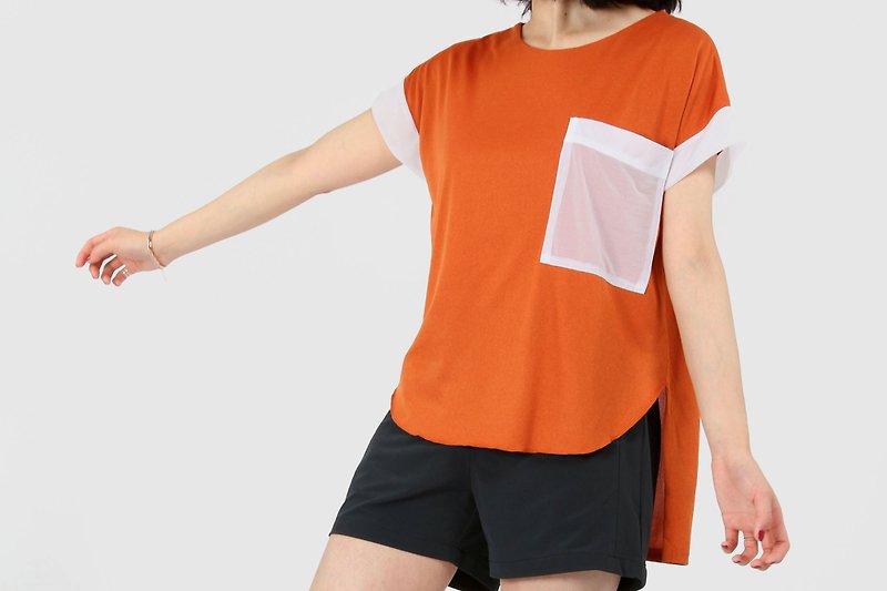 大口袋反光吸排Tee - 橘 - 女上衣/長袖上衣 - 聚酯纖維 橘色
