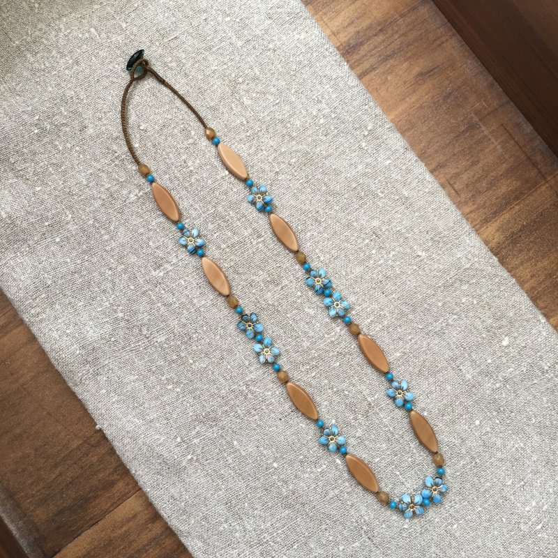 淺藍色金繪勿忘我花項鍊 Forget-me-not flower glass beads necklace - 項鍊 - 玻璃 藍色