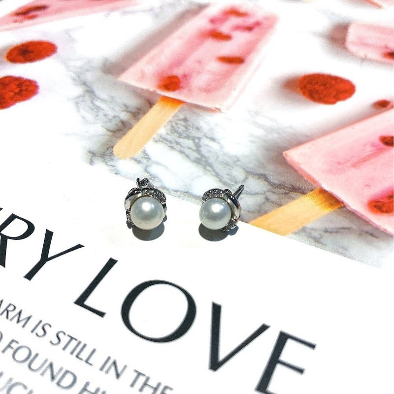 DoriAN small fresh freshwater pearl inlay small flowers small Stone 925 sterling silver earrings attached guarantee card - ต่างหู - เงินแท้ สีเงิน