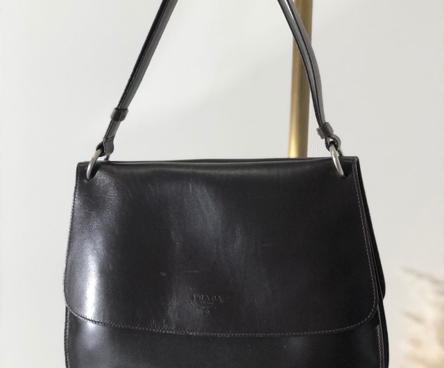 プラダ　ヴィンテージ　ハンドバック　革 日本直送 名牌中古包 】PRADA プラダ ブランドロゴ レザー ダブル