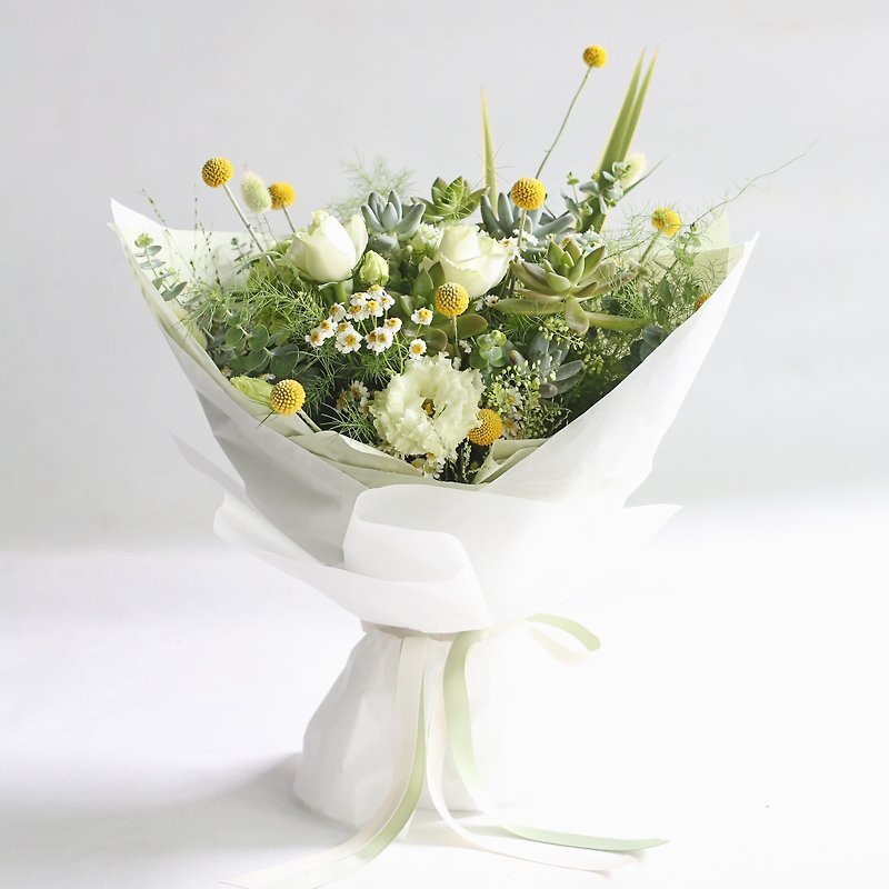 earthsea graduation bouquet - ช่อดอกไม้แห้ง - พืช/ดอกไม้ สีเขียว