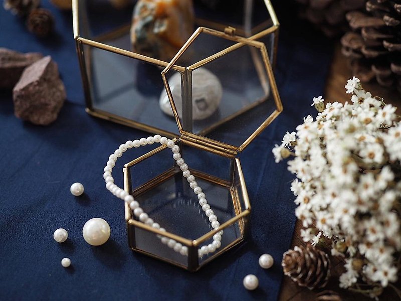 Vintage handmade brass glass box hexagon M - กล่องเก็บของ - วัสดุอื่นๆ สีทอง