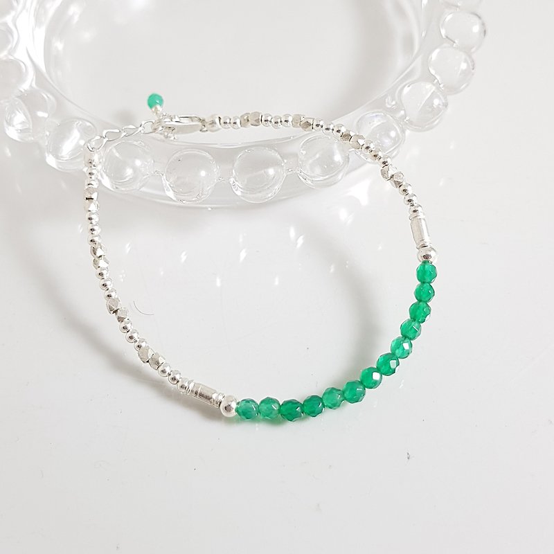 永恆 綠瑪瑙純銀手鍊 - 手鍊/手環 - 寶石 綠色