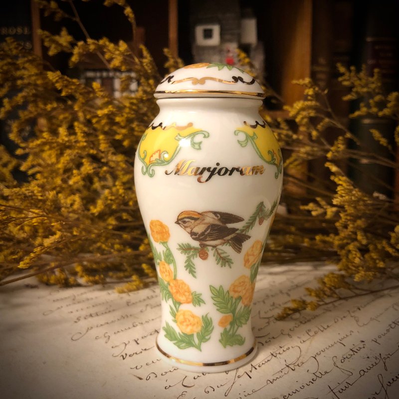 American White House Queen LENOX Out of Print 1994 Flower and Bird Spice Jar - ขวดใส่เครื่องปรุง - เครื่องลายคราม ขาว