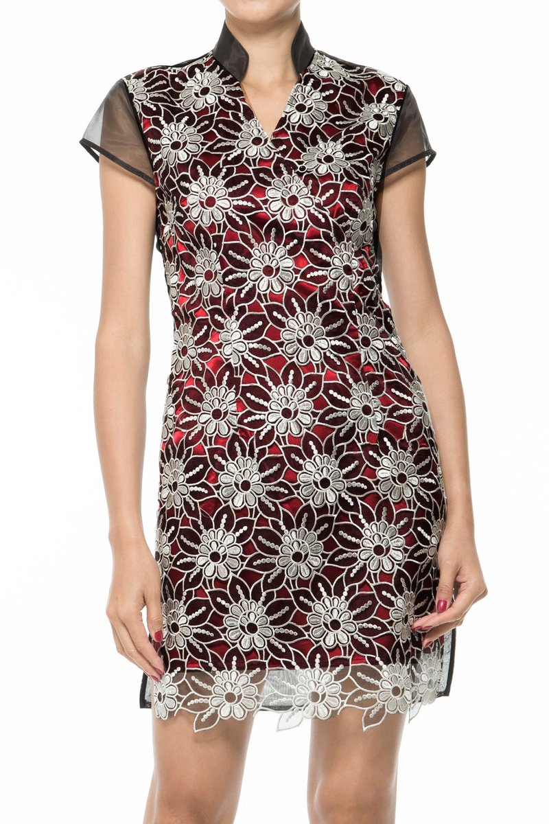 TURQUOISE SEE THROUGH QIPAO WITH All OVER FLORAL LACE FRONT LAYER. - ชุดเดรส - เส้นใยสังเคราะห์ หลากหลายสี