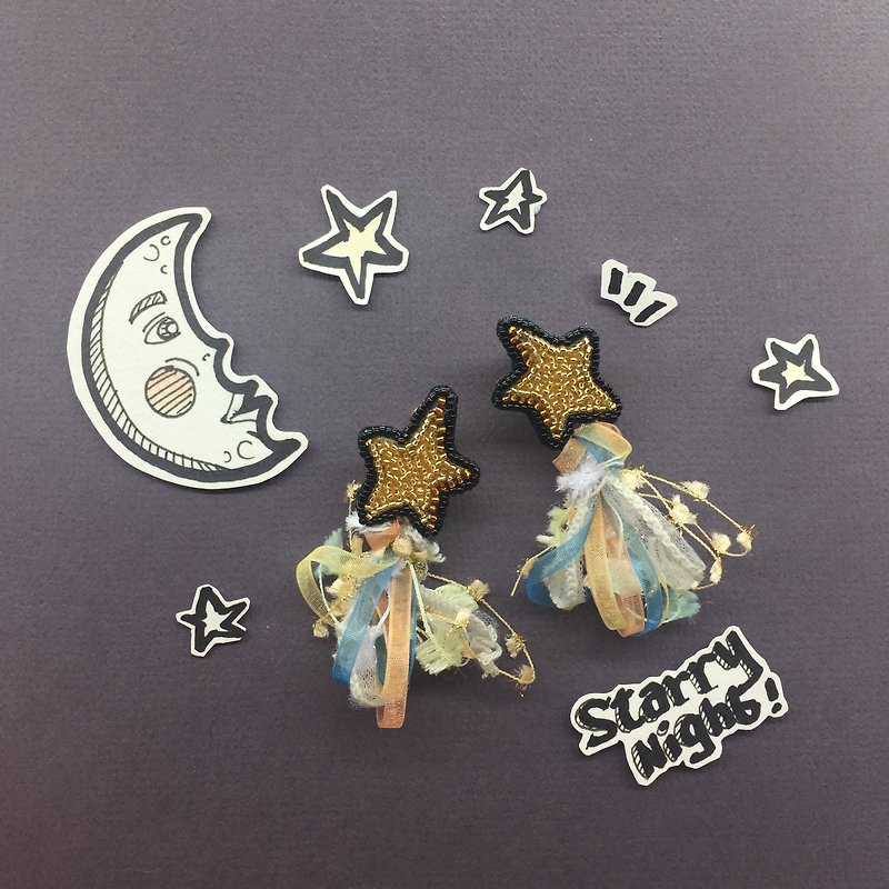 Tearoom I Make a Wish!! Embroidery Star earrings with tassel - ต่างหู - เส้นใยสังเคราะห์ สีทอง