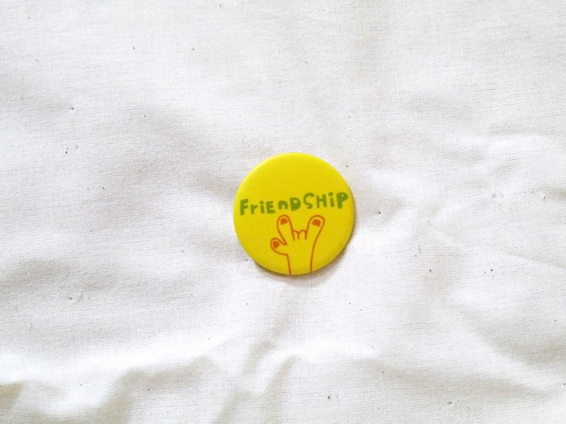 | Magnet Badge | Long Live Friendship - Badges & Pins - Plastic 