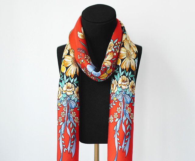 Hermes silk scarf size 90cmx90cm