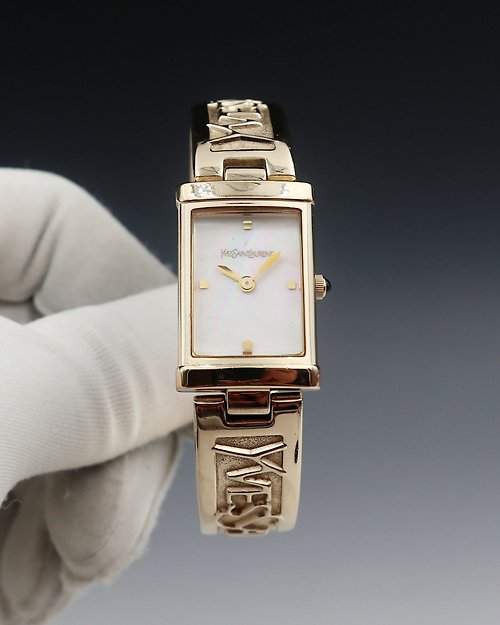 イヴサンローラン腕時計 40周年記念モデル - 腕時計(アナログ)