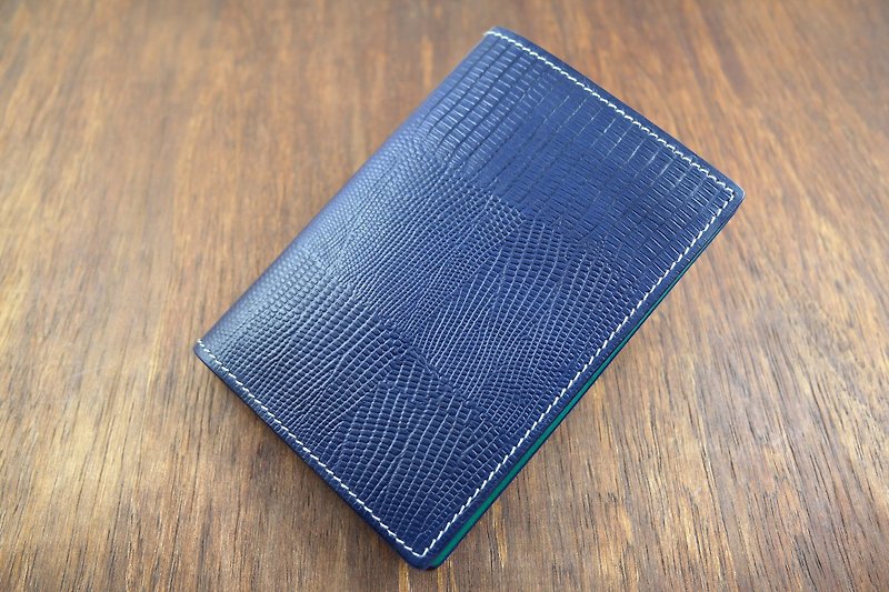 APEE皮手工~護照夾~蜥蜴皮紋深藍+土耳其藍 - 護照夾/護照套 - 真皮 藍色