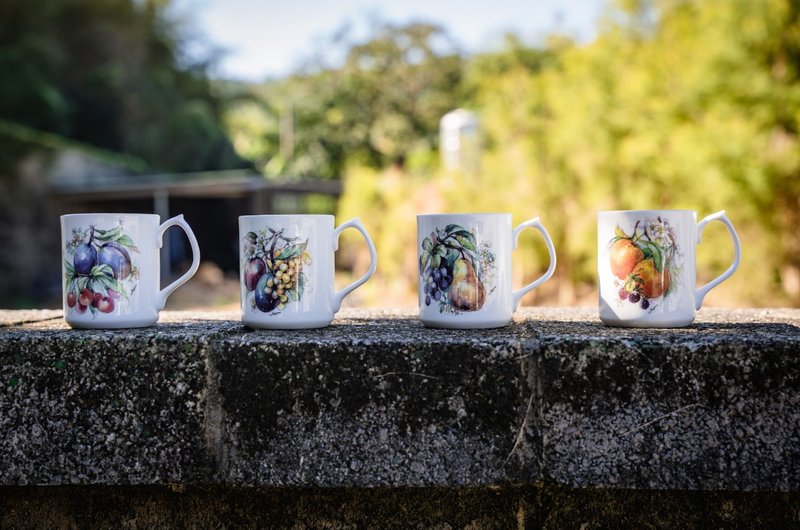 1980s British Royal Grafton hand-painted bone china fruit cup series - Mugs - Porcelain 