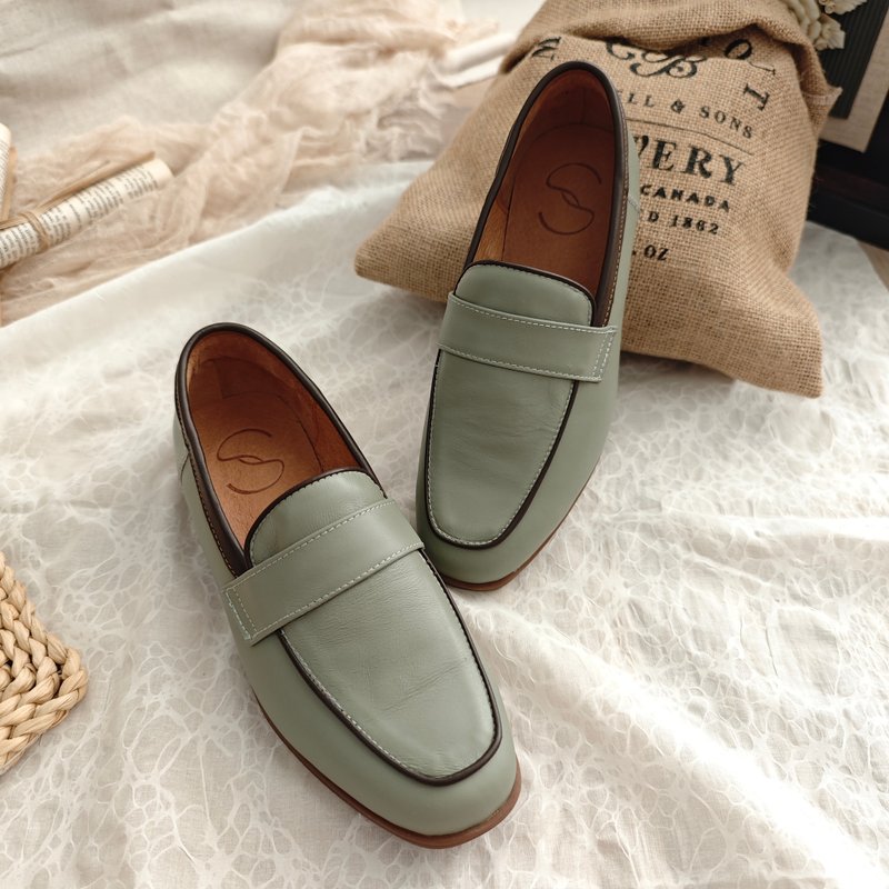 Simple small leather shoes, handmade genuine leather women's shoes, wide last shoes, large size women's shoes, made in Taiwan, lady's shoes - milk green - Mary Jane Shoes & Ballet Shoes - Genuine Leather Green