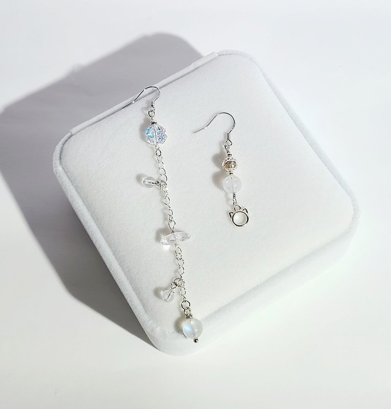 Elegant Cute Cat-Natural Blue White Moonstone/White Crystal Earrings - Earrings & Clip-ons - Crystal 