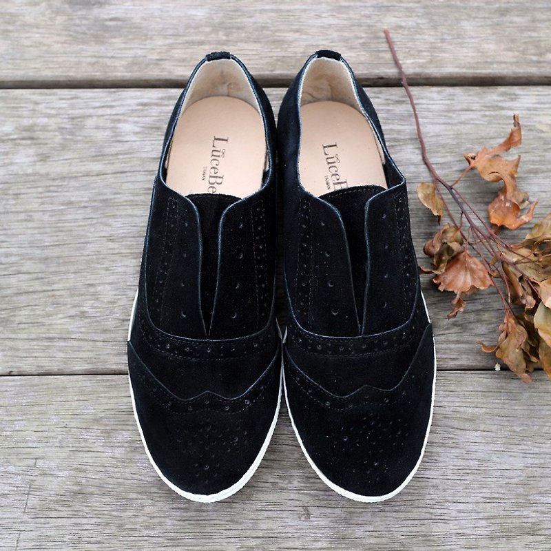 【British adventure】 carved casual shoes - Black - รองเท้าลำลองผู้หญิง - หนังแท้ สีดำ