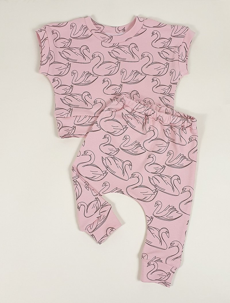 Swans baby clothes set of 2: baby t-shirt and harem pants, size 3-6 months - 滿月禮物 - 棉．麻 