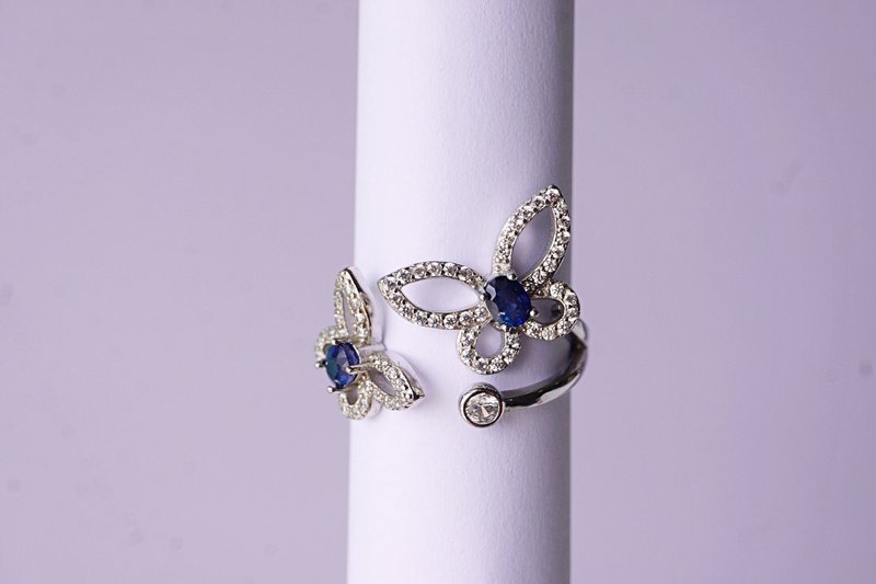Natural Blue Sapphire Ring Sterling Silver 925 Butterfly Design. - 戒指 - 純銀 藍色