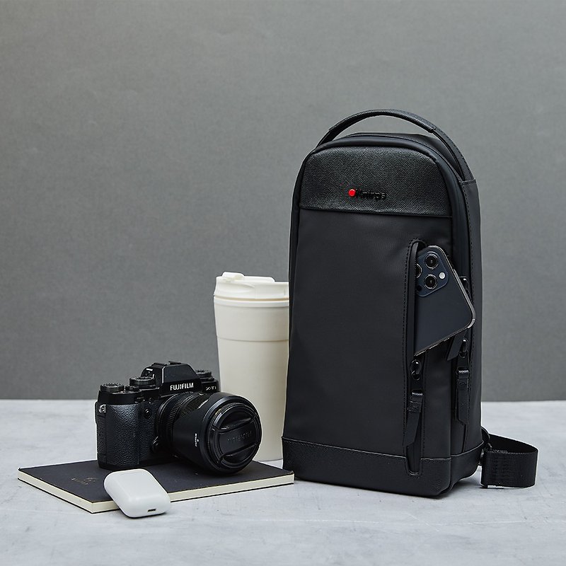 【Knirps German Red Dot】Single Shoulder Bag/ Chest Bag/ Shoulder Bag/ Messenger Bag – Black - กระเป๋าแมสเซนเจอร์ - หนังแท้ สีดำ