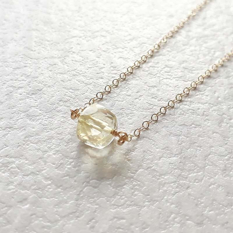 14KGF yellow Stone Topaz necklace three-dimensional rectangular section - สร้อยคอ - เครื่องประดับพลอย 