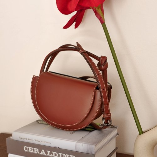 JAYCHEWIN 泰國包 半月包斜揹包 Eve Flap Bag 真皮包/ Espresso Brown