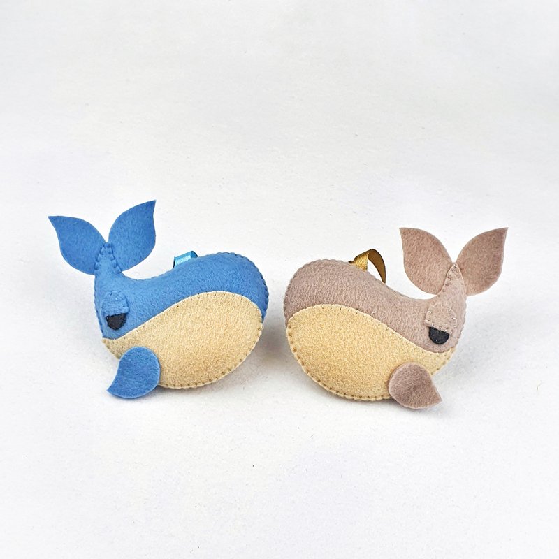 Felt Whale ornament, kawaii plush whale - 公仔/玩偶 - 聚酯纖維 