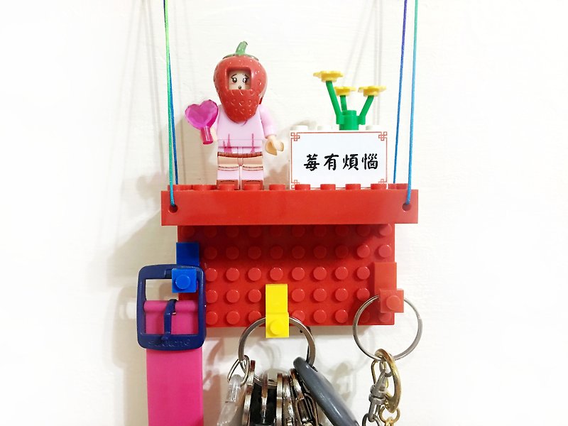 Limited commemorative doll power cool hook (two-piece set) 5% revenue supports gender equality - Items for Display - Plastic Multicolor