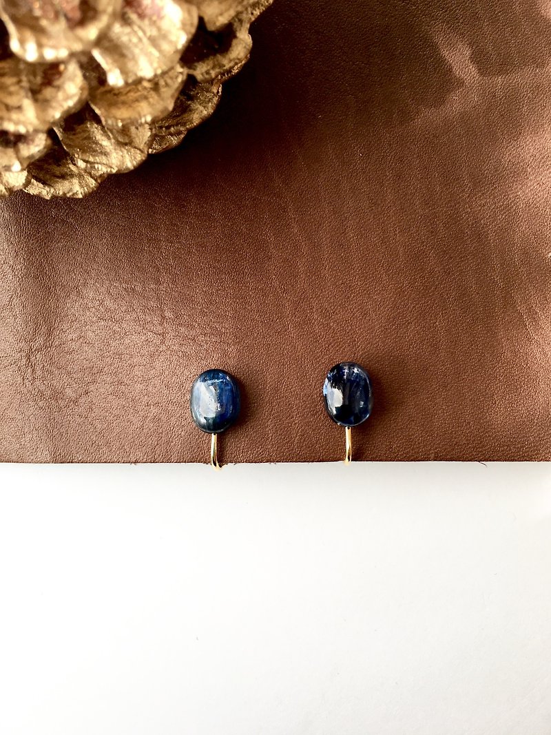 Kyanite Earring Stud-earring, Clip-earring - 耳環/耳夾 - 石頭 藍色