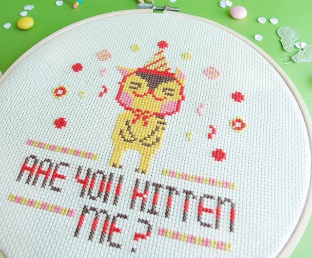 Cross Stitch KIT - Happy mini Cat. Happy Lovely Cheerful Cats