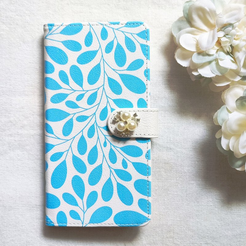 Blue Flower lover Pattern Smartphone Case Folio iPhone 14 iPhone 15 Pro iPhone 11 Xperia 10 IV Cover Phone Case Galaxy - เคส/ซองมือถือ - หนังเทียม 