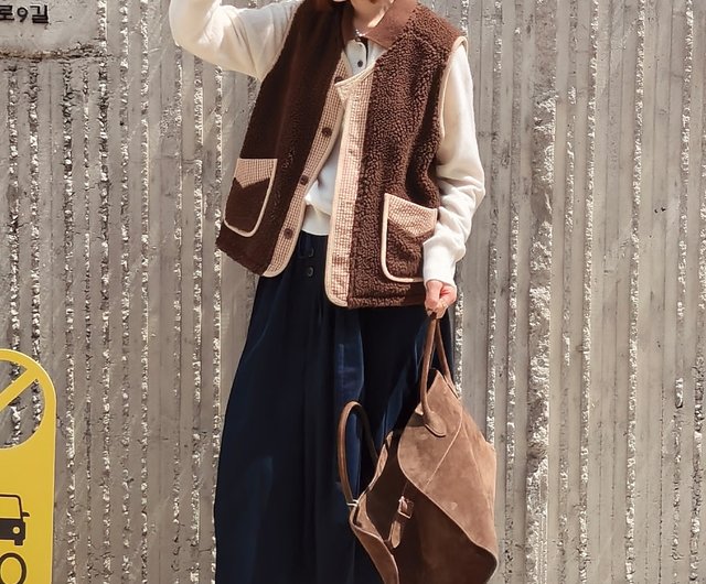 Reversible Faux Shearling Vest | Vest | Two Colors | Autumn