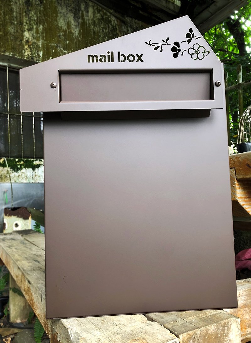 Flower-like design Stainless Steel recessed letter box Sharp geometric style and soft meeting, embedded letter box Japanese style texture wind, embedded recessed top extremely durable and fearless wind and rain - เฟอร์นิเจอร์อื่น ๆ - โลหะ สีนำ้ตาล