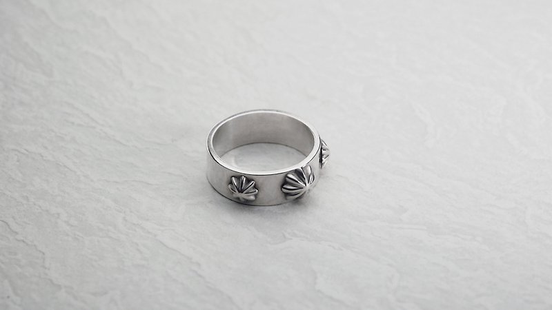 925純銀 三貝戒 - 戒指 - 其他材質 灰色