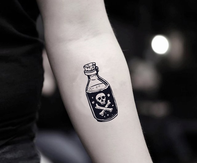 Creative Tattoo - Black Poison Tattoos